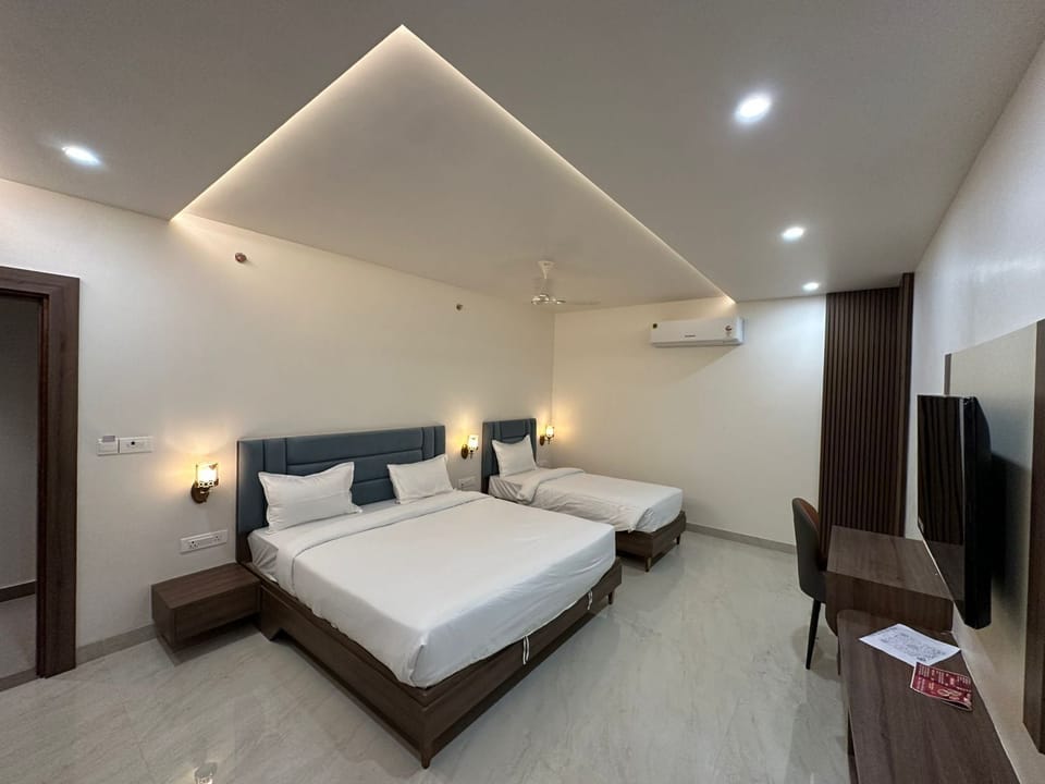 Family Triple Room | Premium bedding, desk, laptop workspace, soundproofing