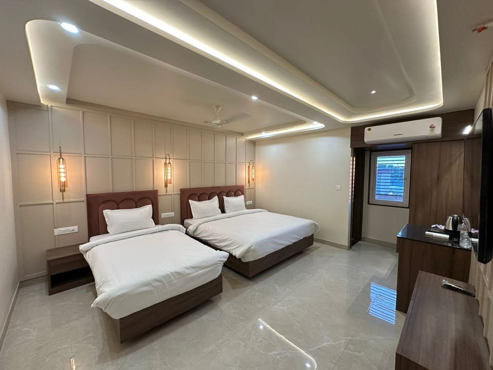 Family Triple Room | Premium bedding, desk, laptop workspace, soundproofing