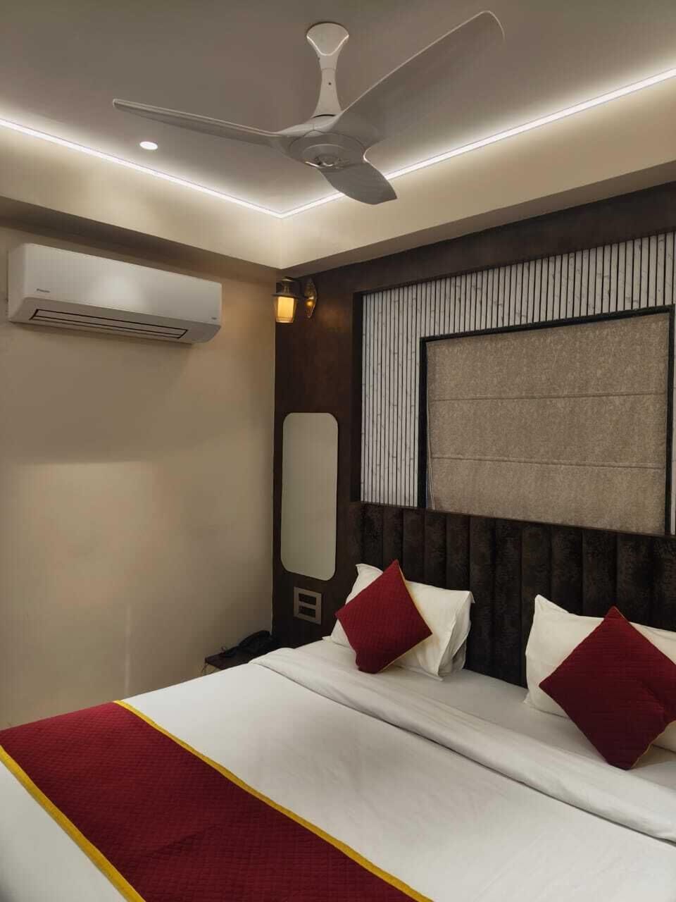 Deluxe Room | Premium bedding, minibar, individually furnished, desk