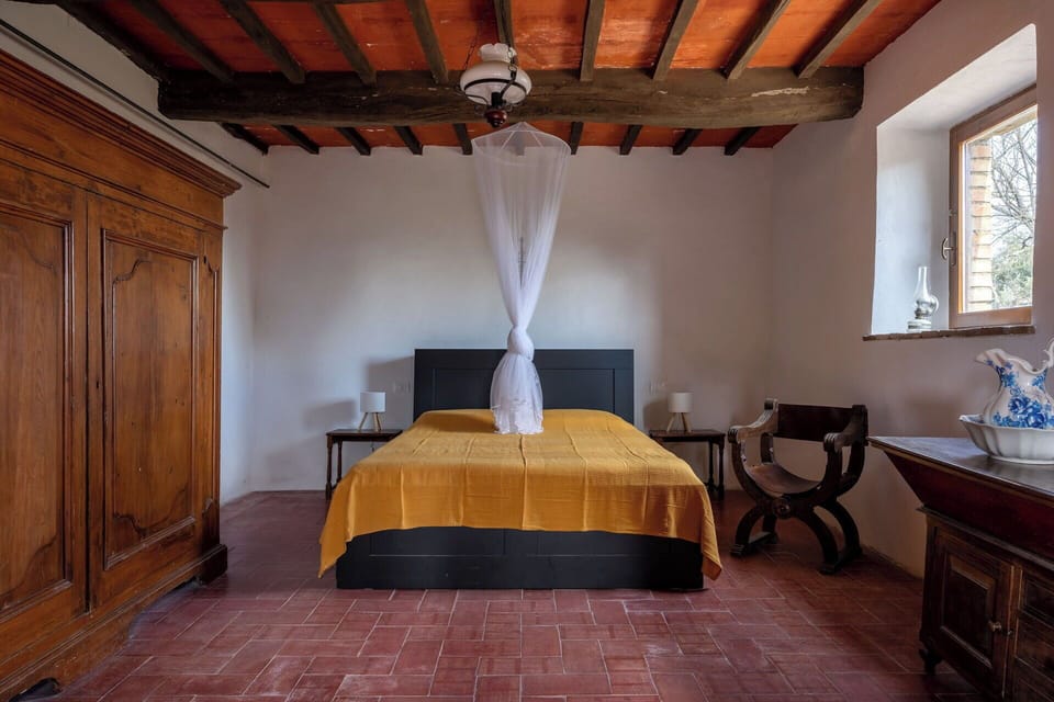 Autumn, Bedroom, Spring, Summer