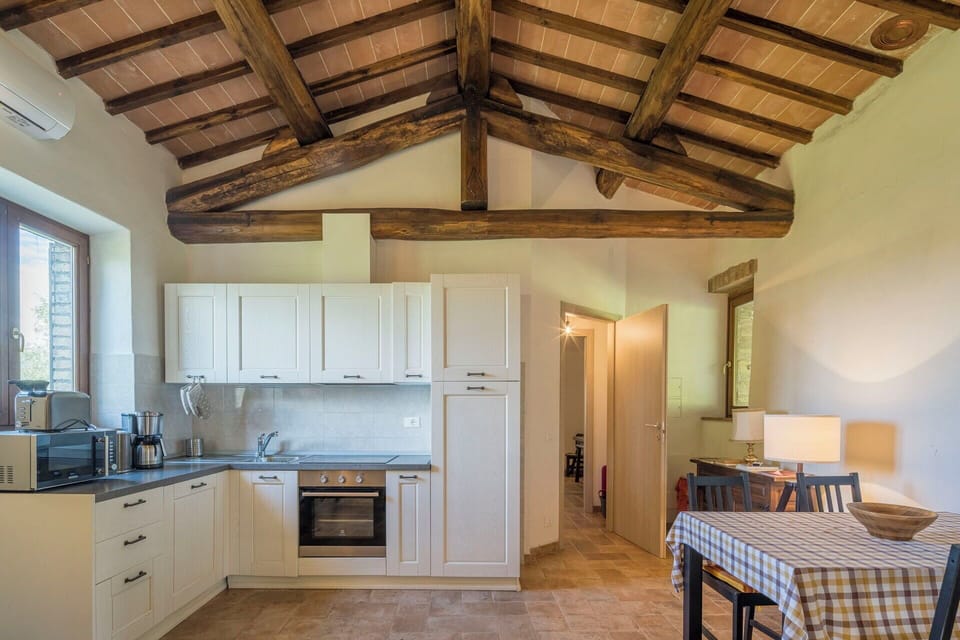 Autumn, Kitchen, Spring, Summer