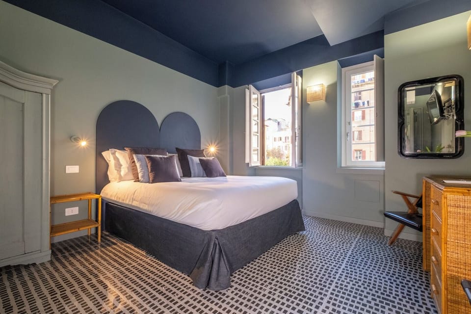 Comfort Townhome | In-room safe, desk, blackout drapes, iron/ironing board
