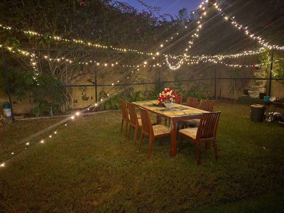 Outdoor dining