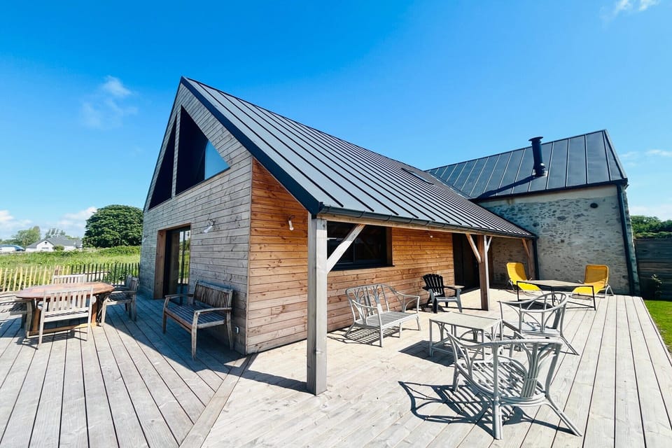 Holiday Home Exterior [summer]