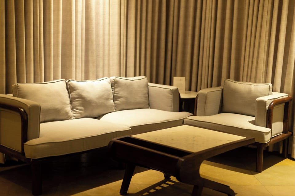 Superior Suite, Garden View | Interior