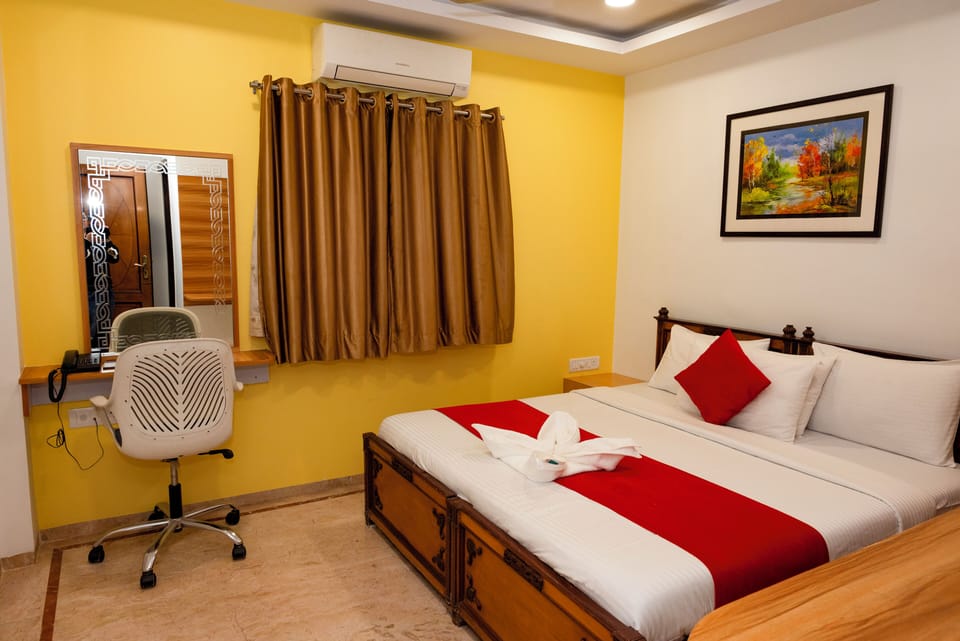 Standard Room | Free WiFi, bed sheets