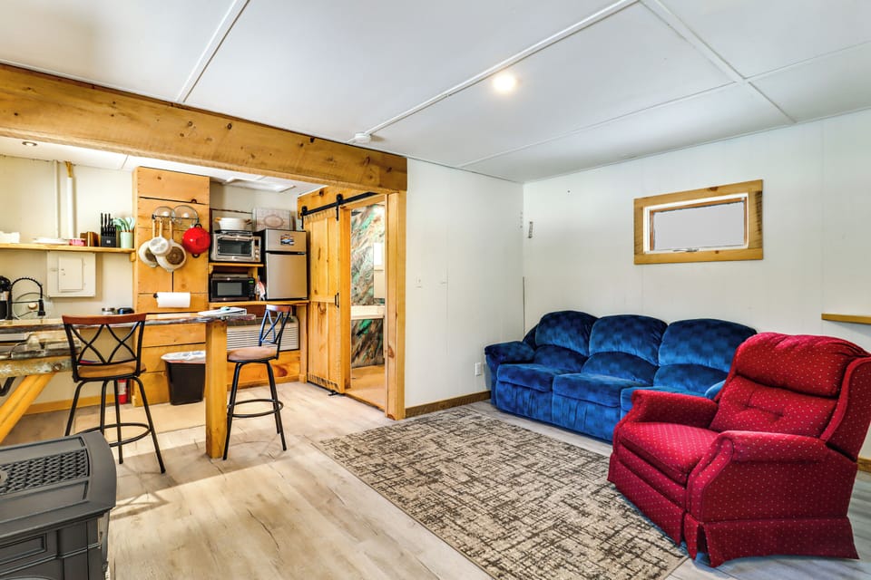 House (2 Bedrooms) | Interior