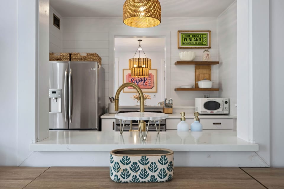 Living Room to Kitchen