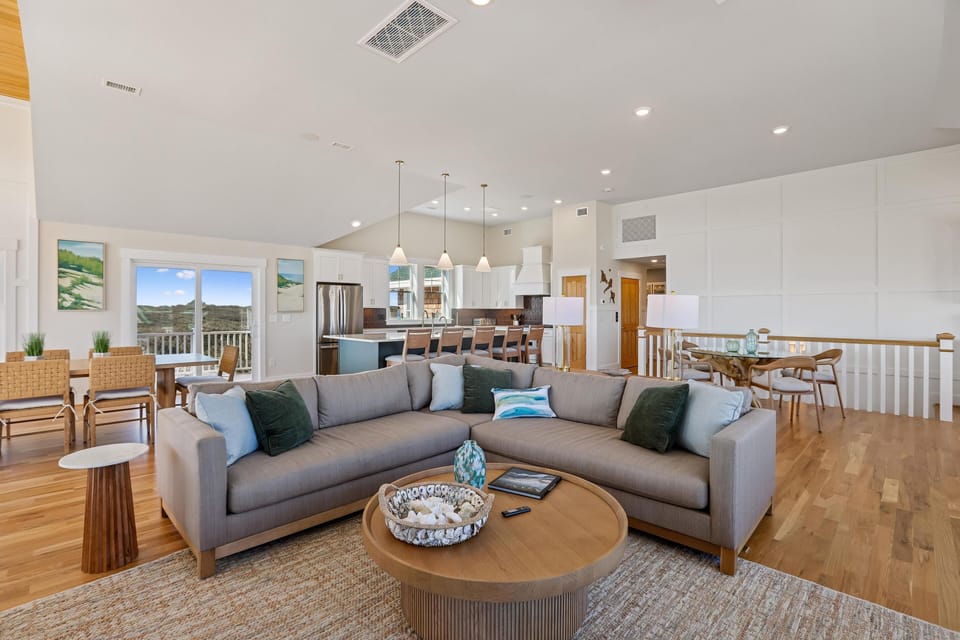 Group,Living Room,