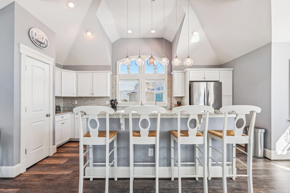Main Level,Kitchen,