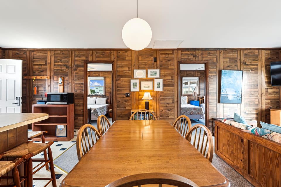 Group,Dining Area,