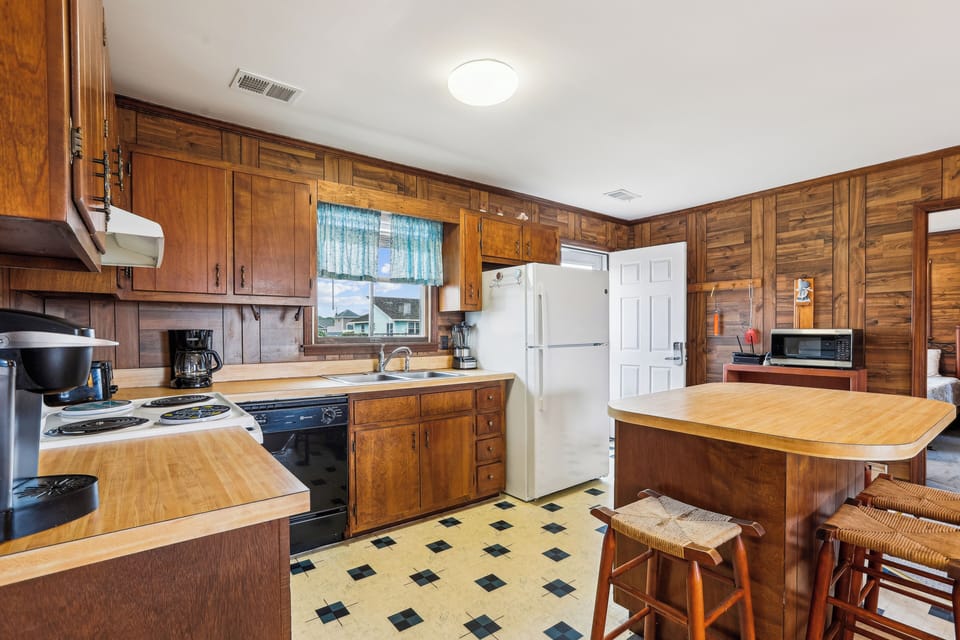 Main Level,Kitchen,