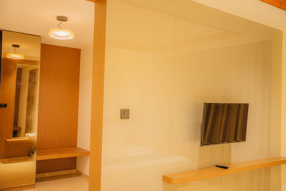 Premium Room | Down comforters, memory foam beds, in-room safe, individually decorated