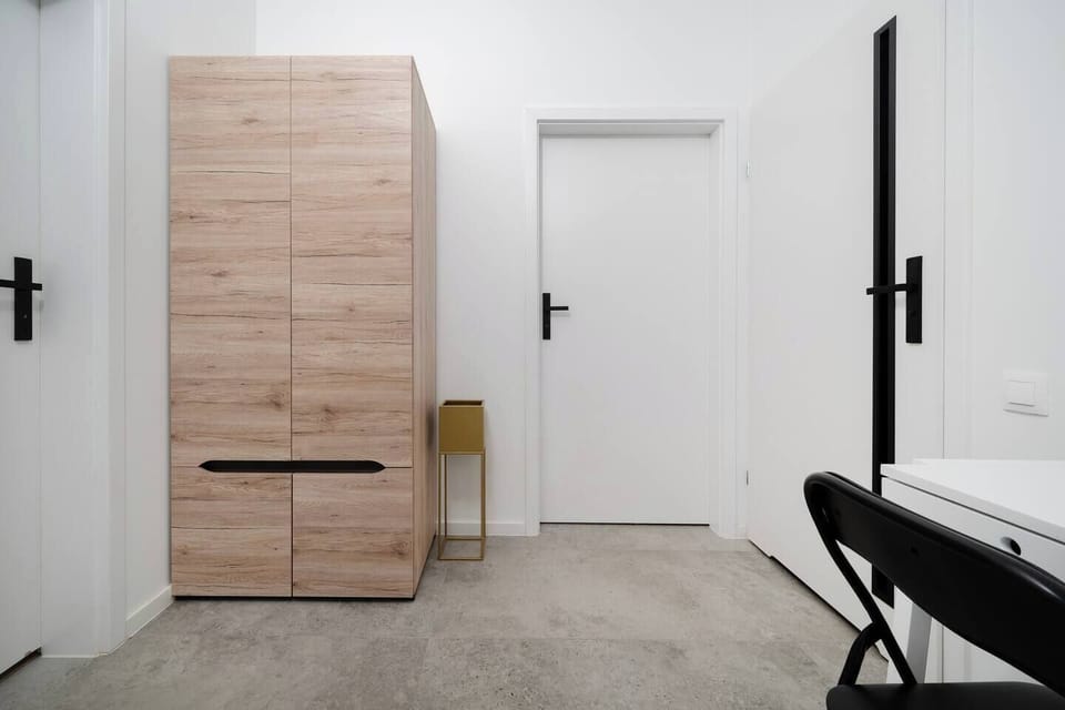 Łódź City Centre One Bedroom Apartment with Parking | Book Now With RENTUJEMY
