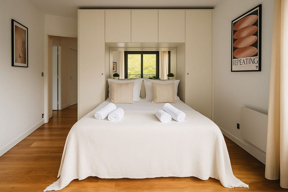 Apartment | Iron/ironing board, free WiFi