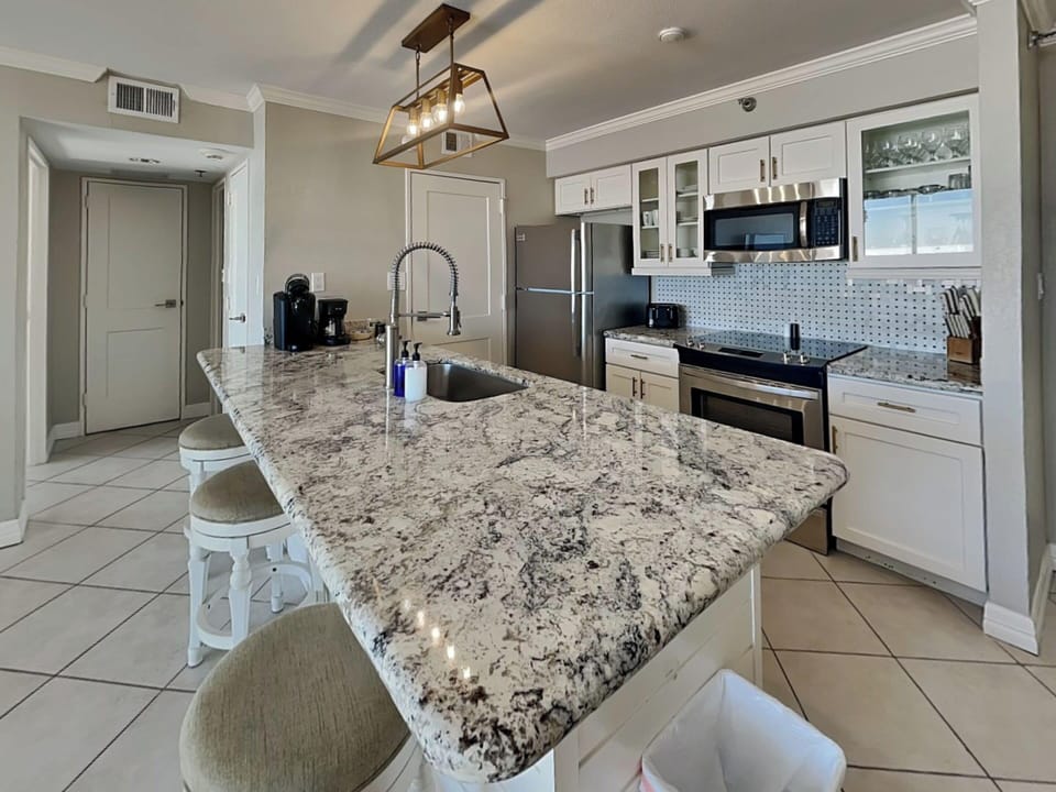 Condo (1 Bedroom) | Property amenity