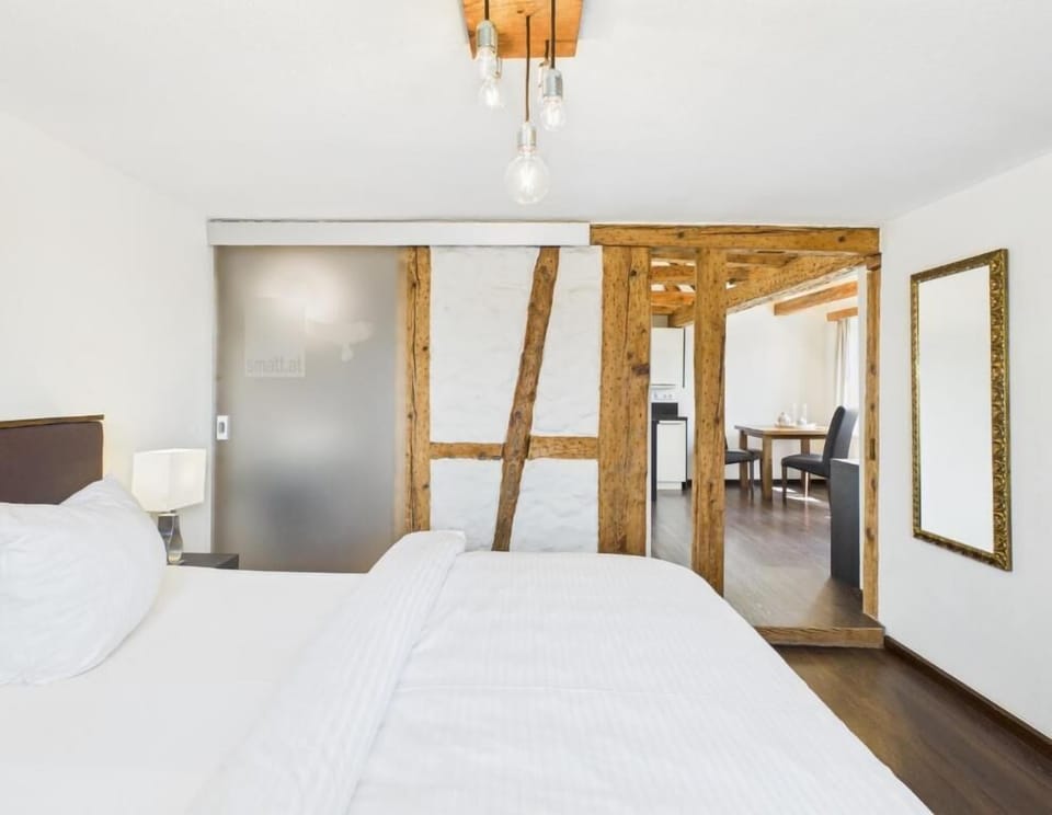 Superior Studio, City View | In-room safe, iron/ironing board, free WiFi