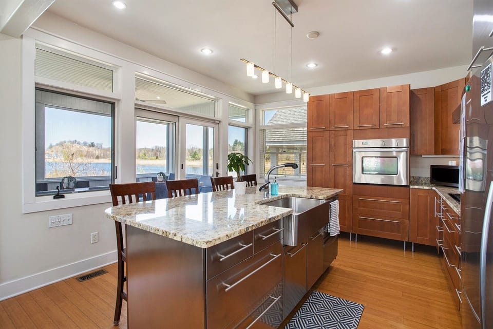 Where innovation meets style – a chef’s dream kitchen.