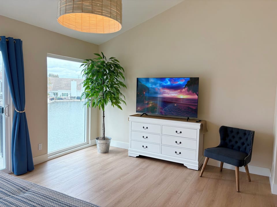 Smart TV and gorgeous views from the Primary Bedroom
