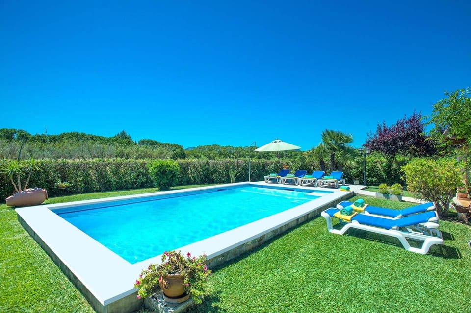 Villa Geranios image