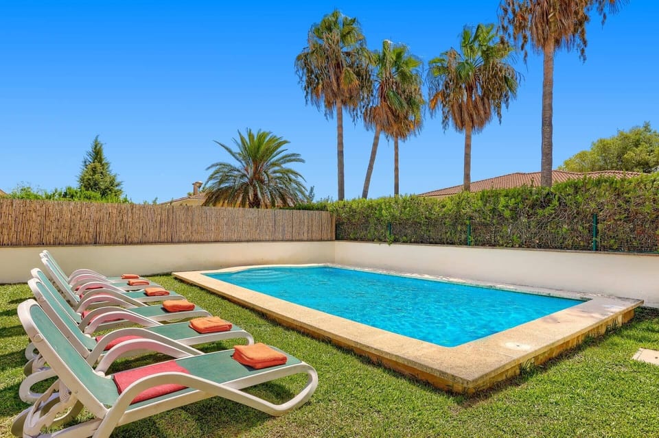 Villa Garcia image