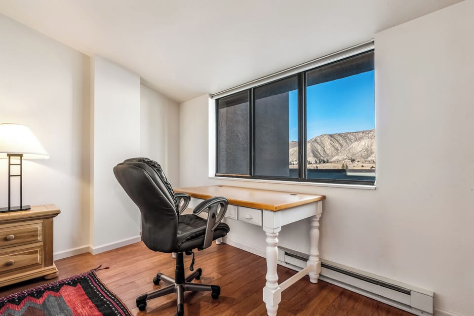 Private working space to help you focus and finish as quick as possible. 