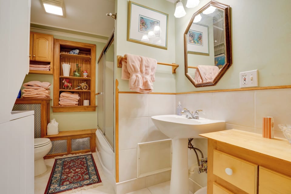 Bathroom | Starter Toiletries