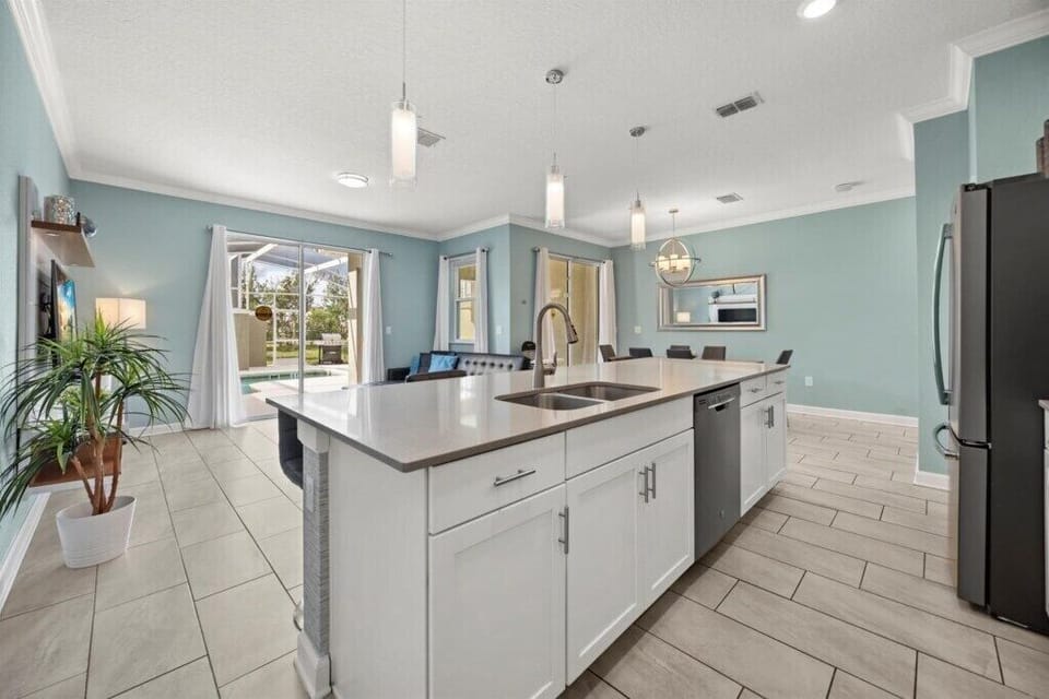 740 Pebble Beach Dr (7).jpg