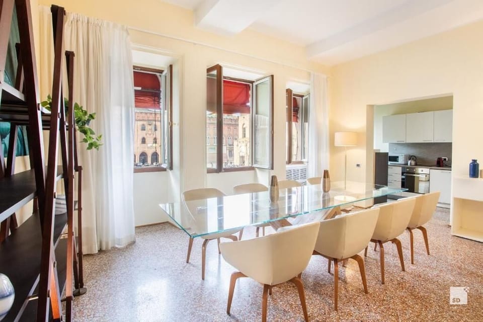 Apartment, City View | Dining