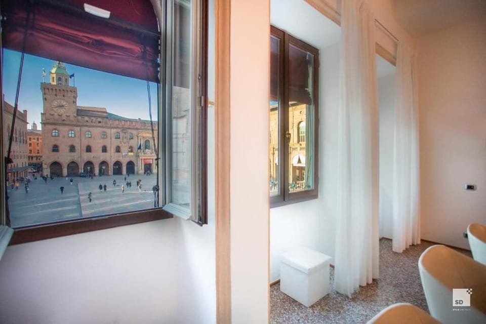 Apartment, City View | Interior
