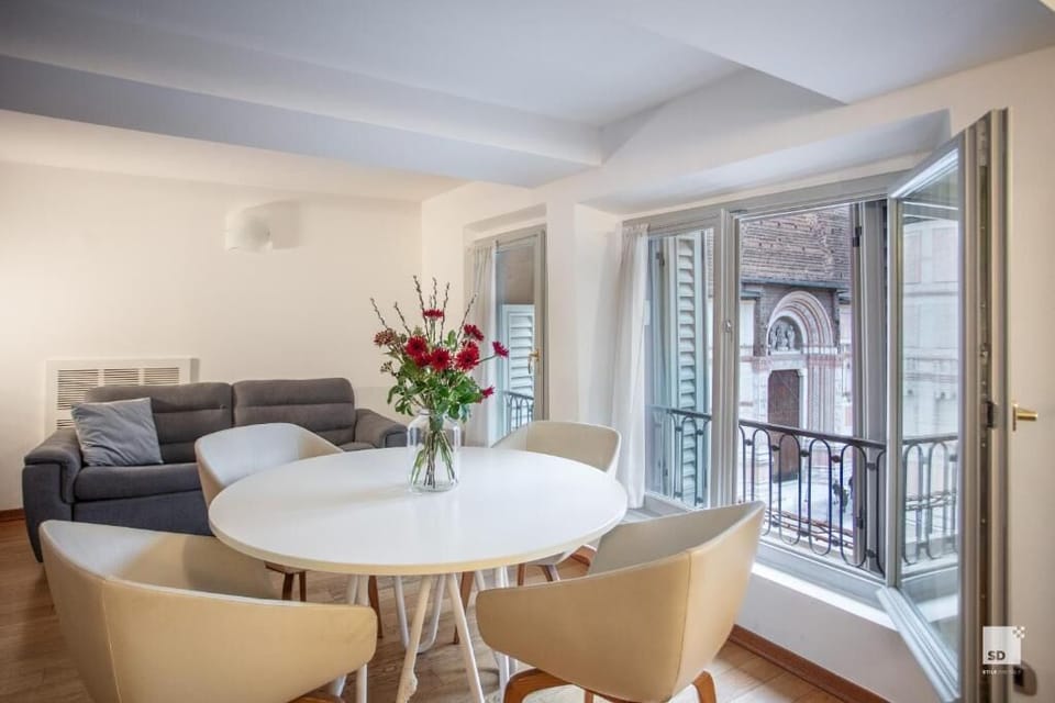 Apartment, Balcony, City View | Living area | 37-inch flat-screen TV with digital channels