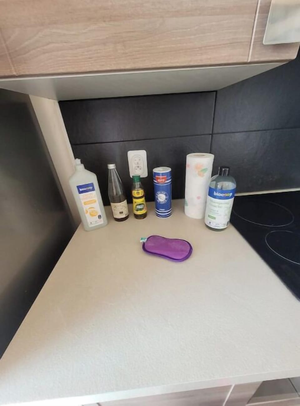 Bathroom amenities