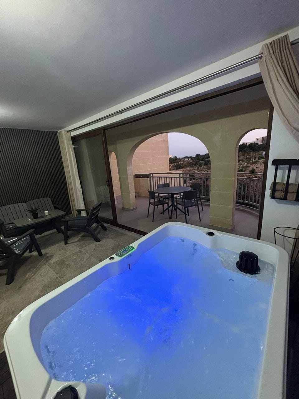 Luxury Apartment, Pool View | Outdoor dining