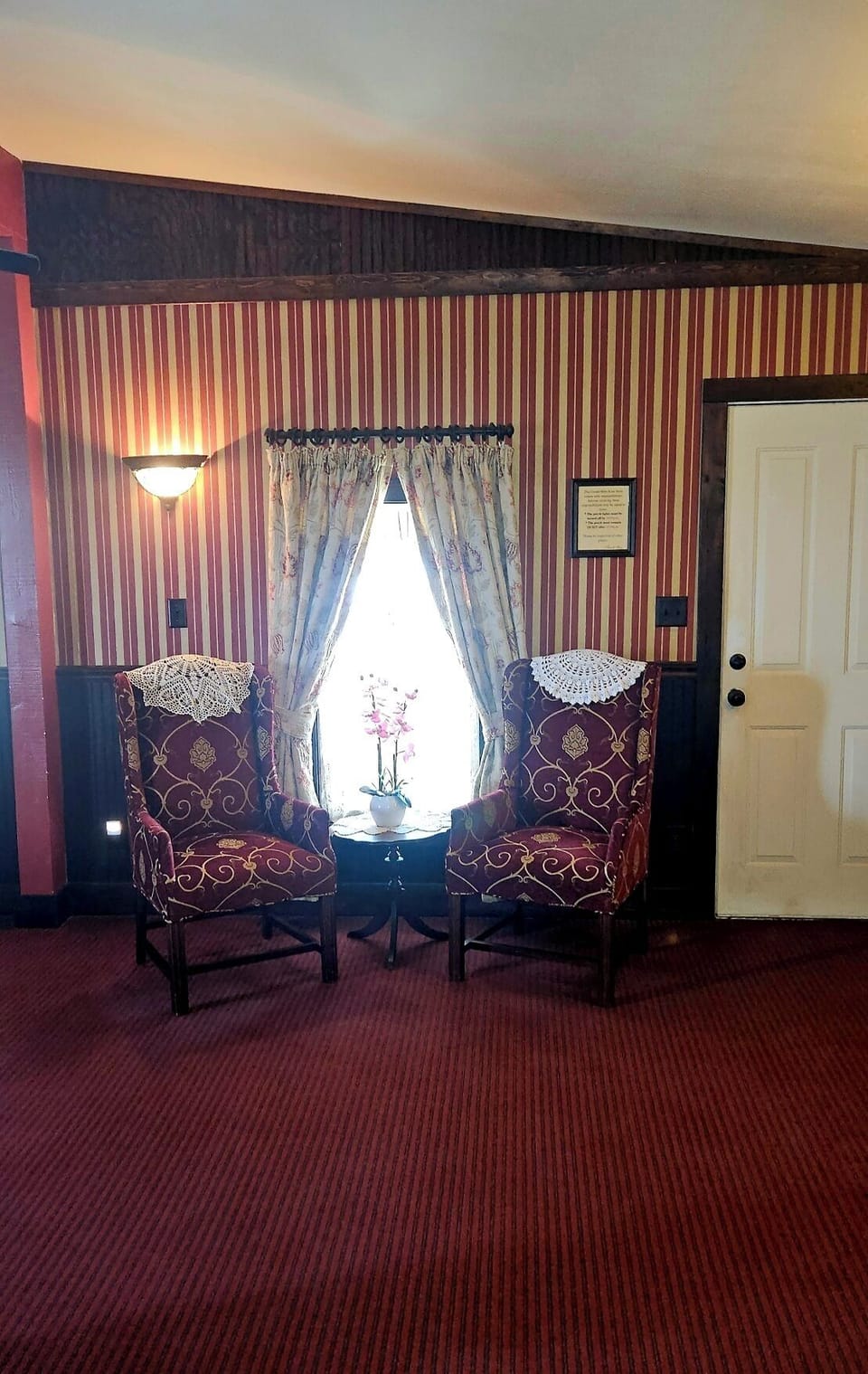 Grand Miss Jessy | Interior