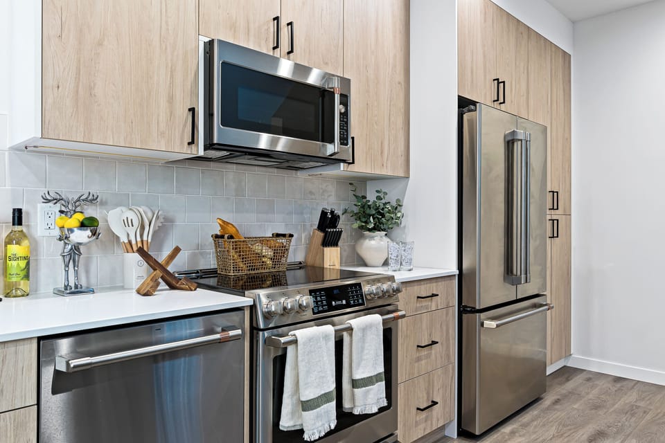 Fully equipped kitchen with modern conveniences.