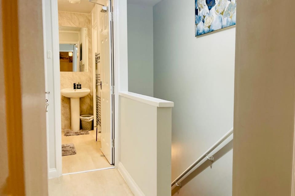 Bathroom and 2nd floor hallway 
