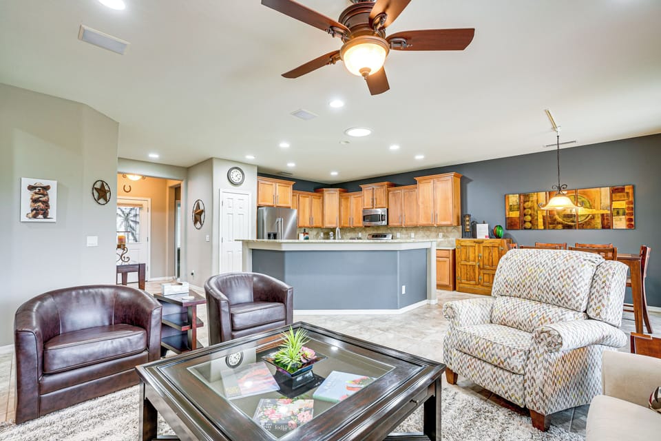 Living Room | Fireplace | Board Games | Books
