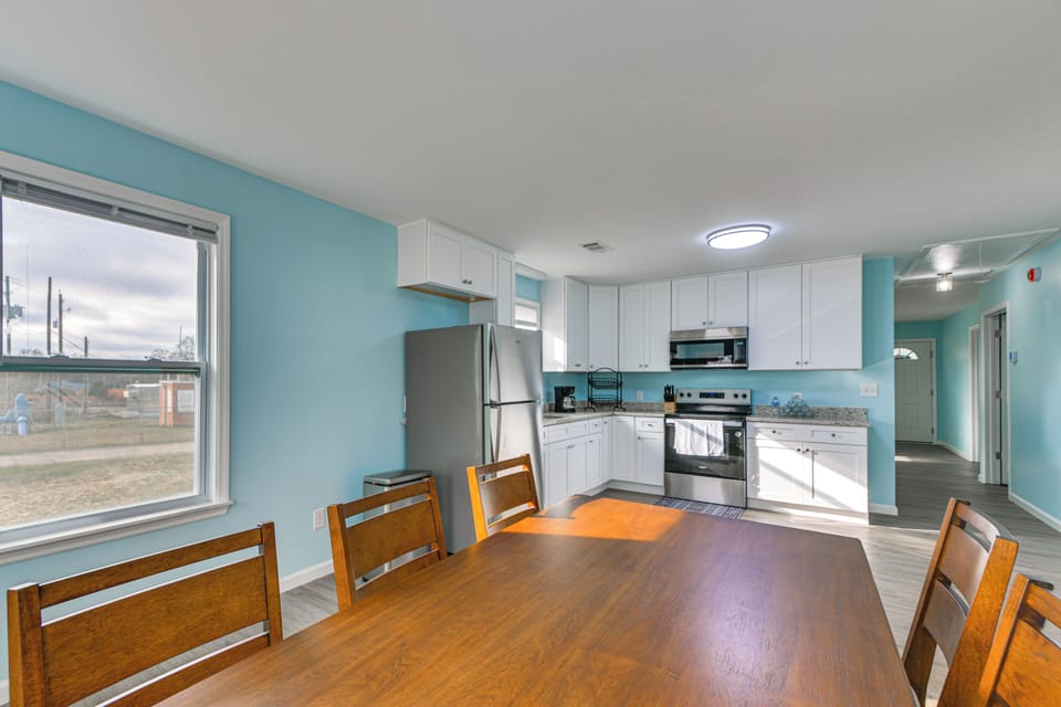 Kitchen | Dining Area