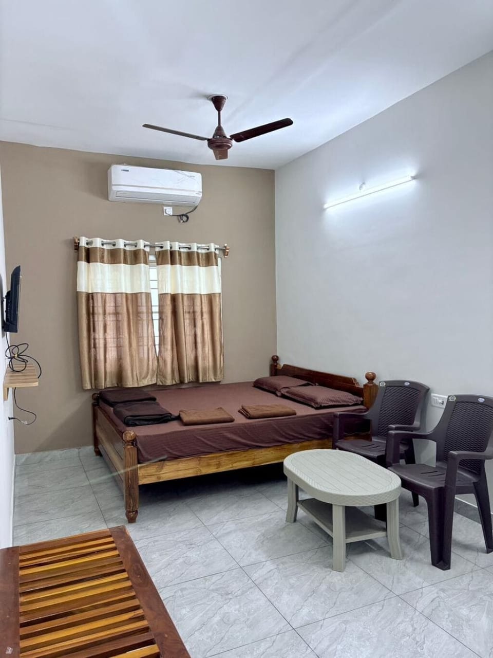 Classic Double or Twin Room | Free WiFi