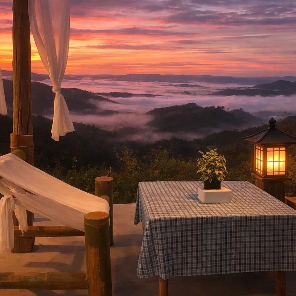 Superior Suite, Hill View | Outdoor dining