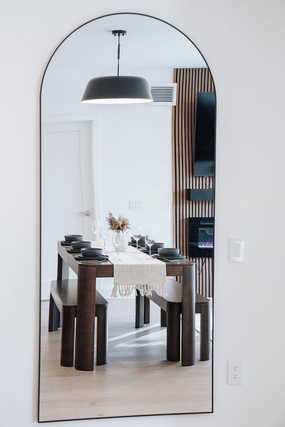 Powder Point Suite - Kitchen & Dining Room