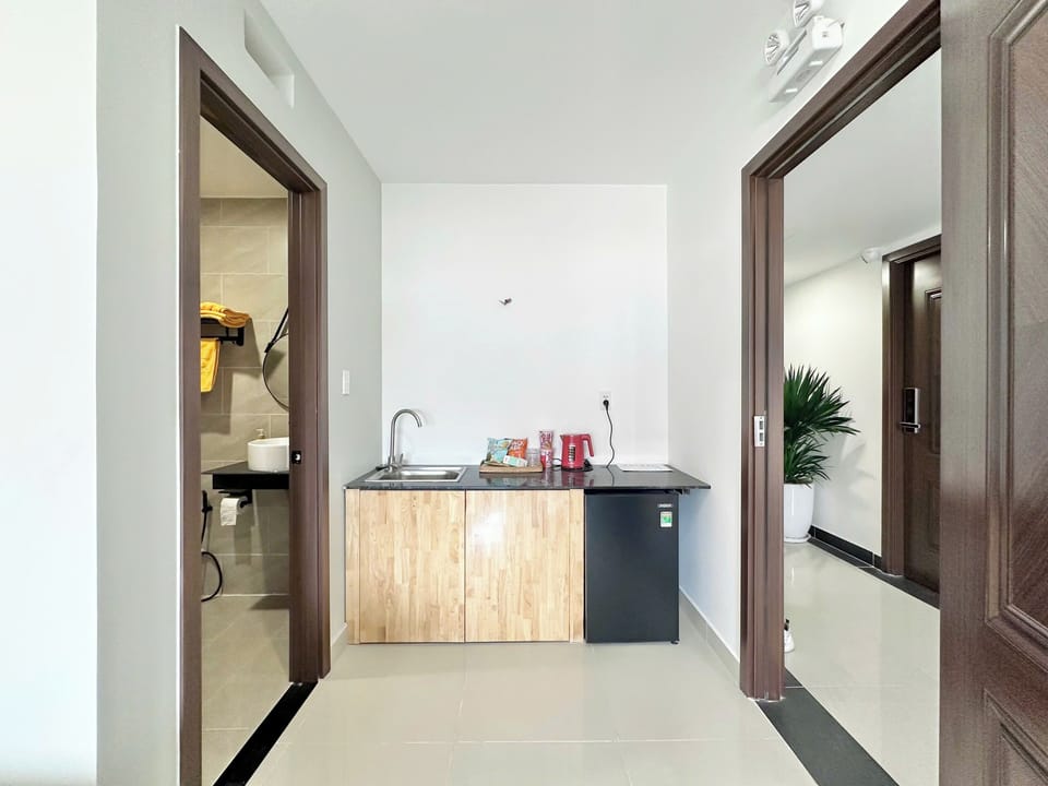 Standard Double or Twin Room, City View | Free minibar items, individually furnished, blackout drapes