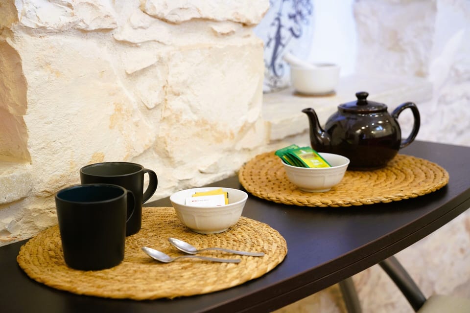 Comfort House, City View | Private kitchen | Fridge, oven, stovetop, cookware/dishes/utensils