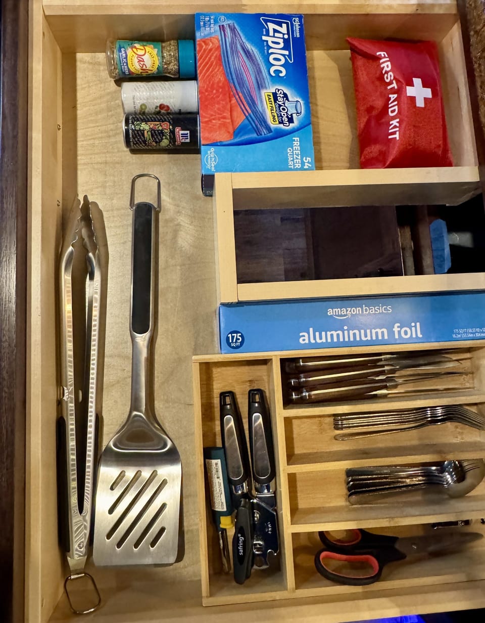 STOCKED KITCHENETTE 