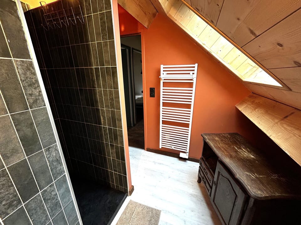 House | Bathroom