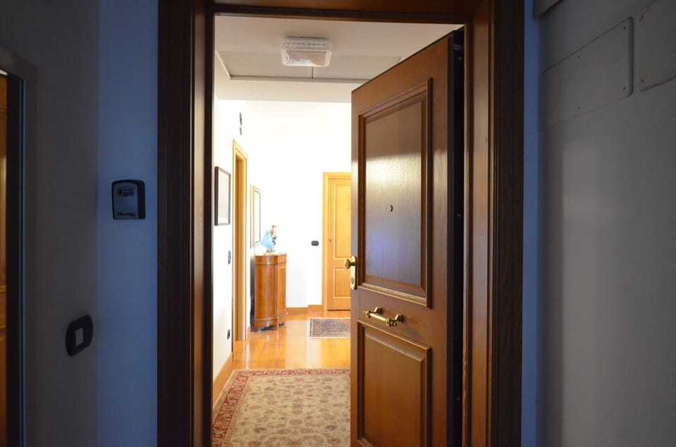 front door, master lock. living room