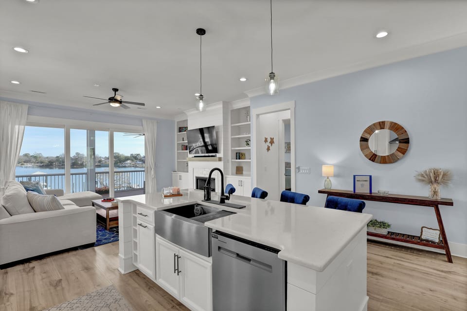 Kitchen overview - Located on main floor