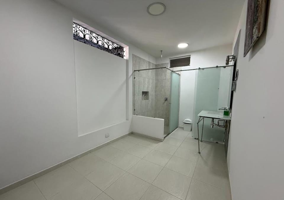 Towels, soap, shampoo, toilet paper