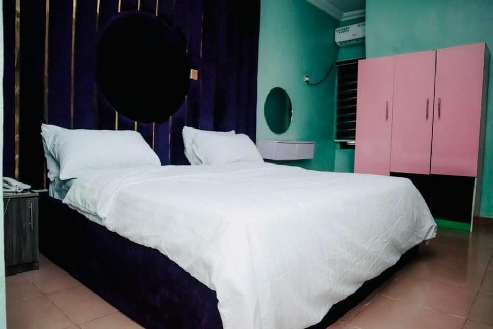 Deluxe Room, Balcony, City View | Desk, laptop workspace, blackout drapes, soundproofing
