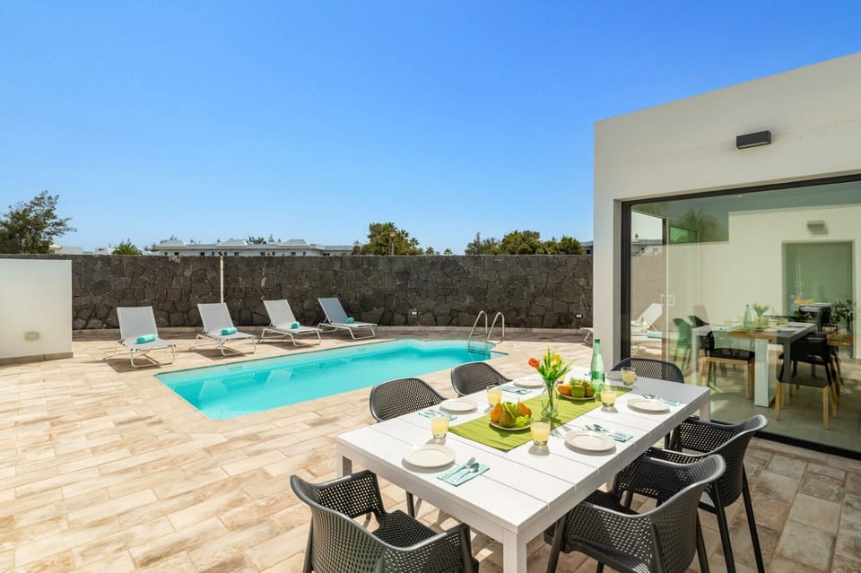 Villa Mercedes Luz image